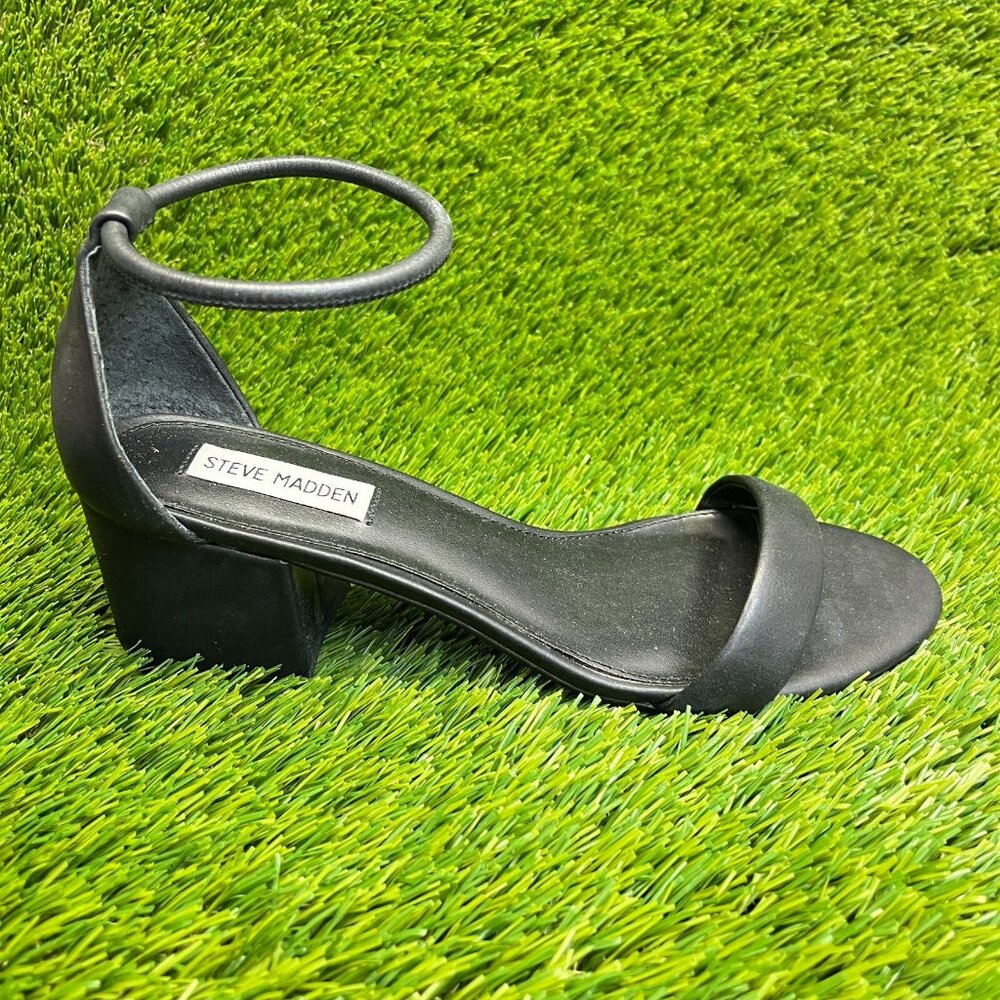 Steve Madden Ibbie Womens Size 9 Black‎ Beach Classic Outdoor Heeled Sandals